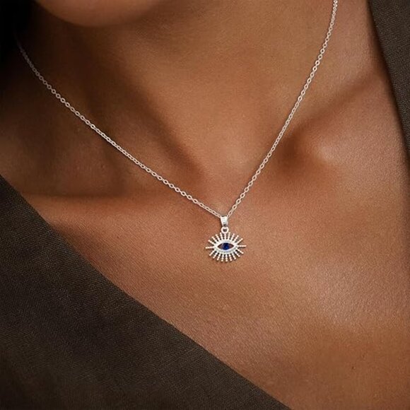 Neiman Marcus Silver Plated CZ Gold Evil Eye Heart Gold Necklace - Picture 2 of 5